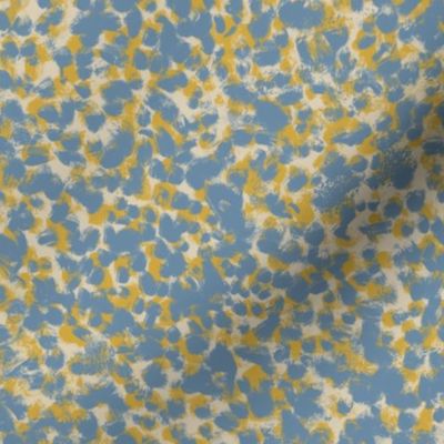 Pebbled Mist - Organic Spots in Scandinavian Blue and Yellow